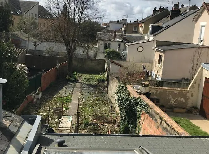 Σπίτι διακοπών Entier Proche Centre Et Circuit